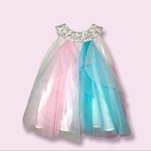 New* Pretty pink, blue, white dress!!,   Size: 12m Little girls.